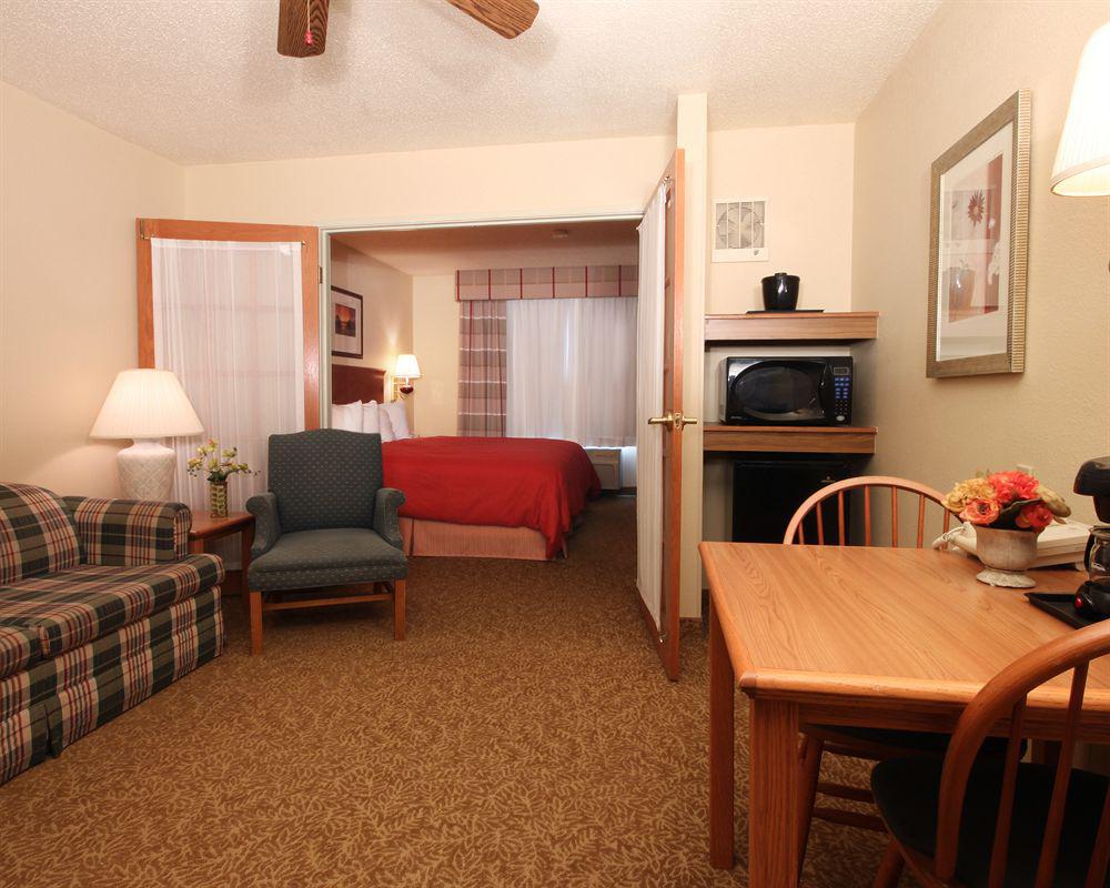 Country Inn & Suites By Radisson, Davenport, Ia Zimmer foto